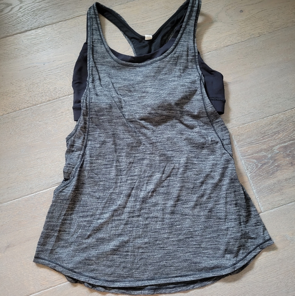 Lululemon Sports tank top with sports bra, Sz 8, space grey and black